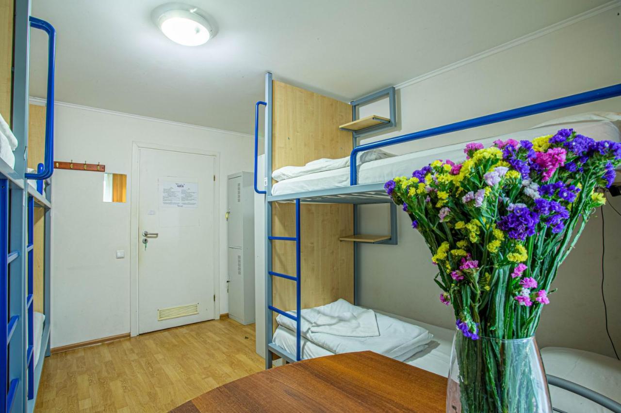 Gar'Is Hostel Kiev Eksteriør billede